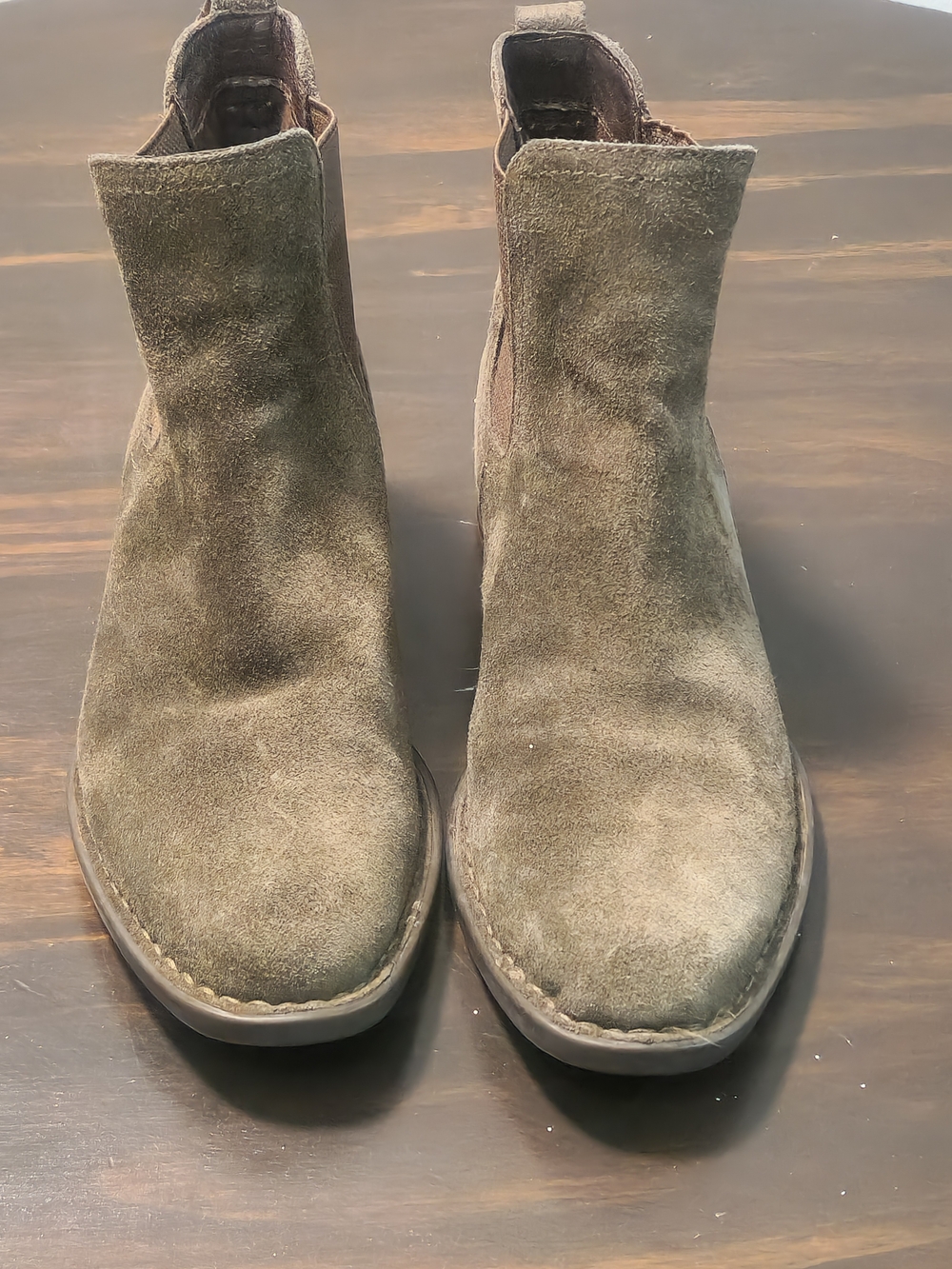 Børn Casco Olive Green Chelsea Boots | Suede & Full-Grain Leather | 6M - Picture 3 of 10